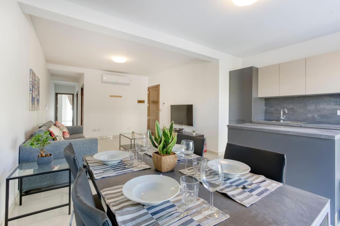 Beautiful Modern Central 2Br Apt Ta Xbiex Eksteriør billede